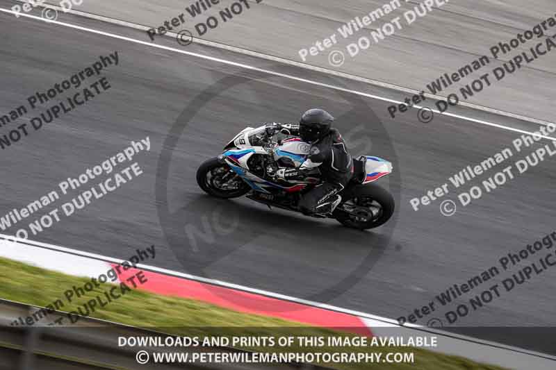 cadwell no limits trackday;cadwell park;cadwell park photographs;cadwell trackday photographs;enduro digital images;event digital images;eventdigitalimages;navarra;no limits trackdays;peter wileman photography;racing digital images;trackday digital images;trackday photos